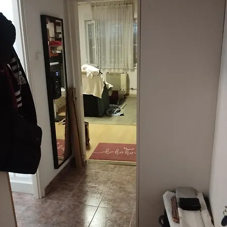 홈스테이 Apartman Sos